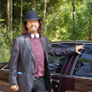 Meet your Posher, Thomas